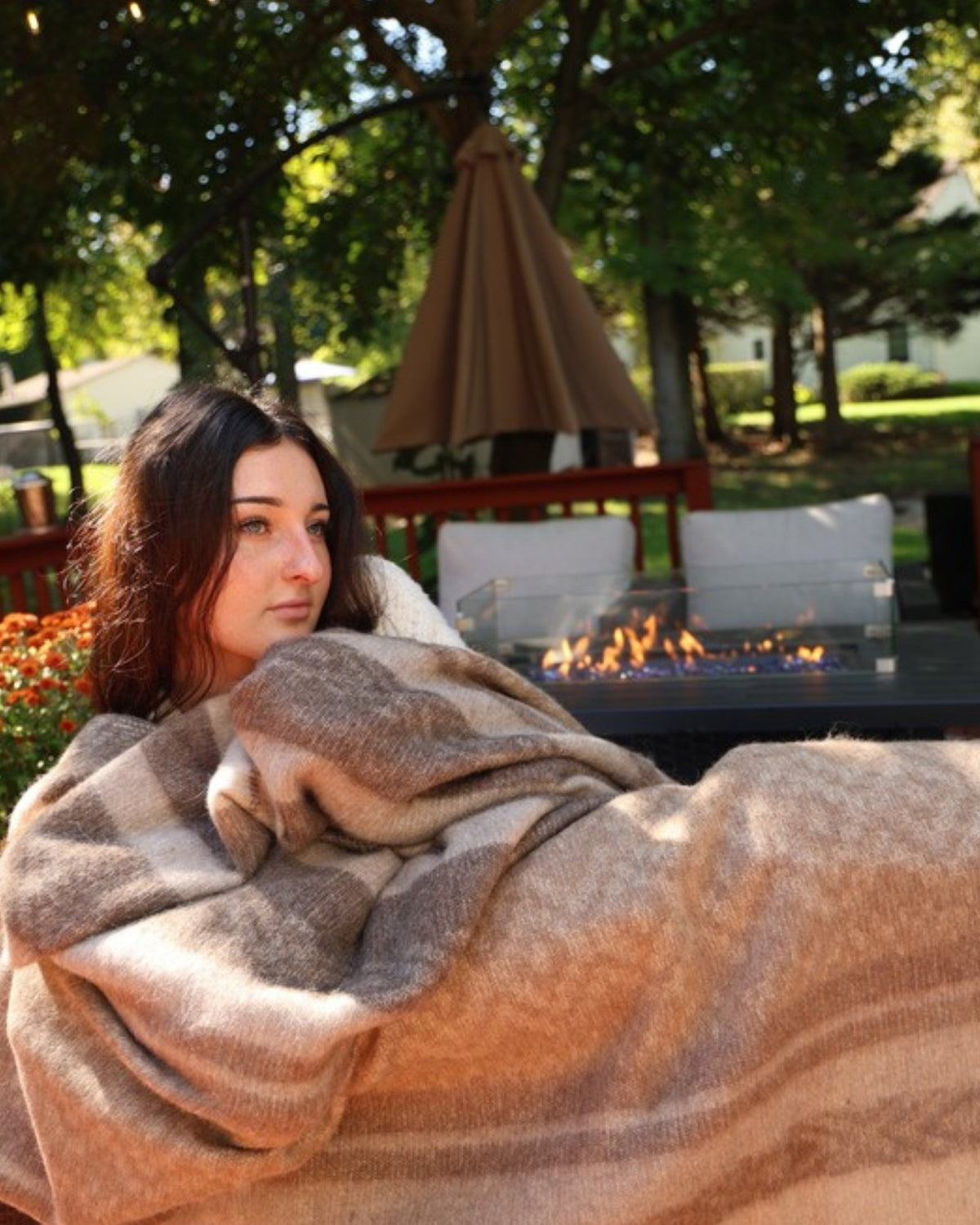 Taupe Natural alpaca wool throw