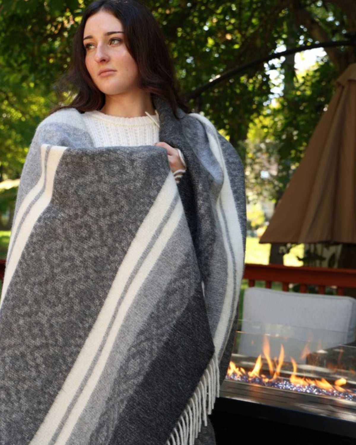 Stone Charcoal alpaca wool throw