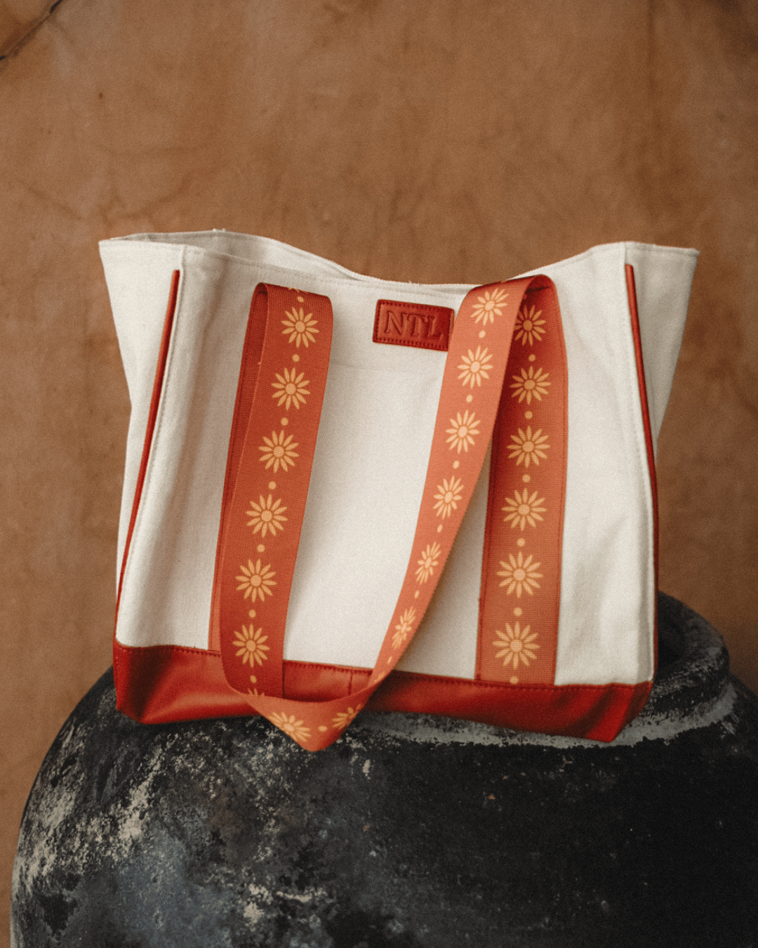 HENNA TOTE