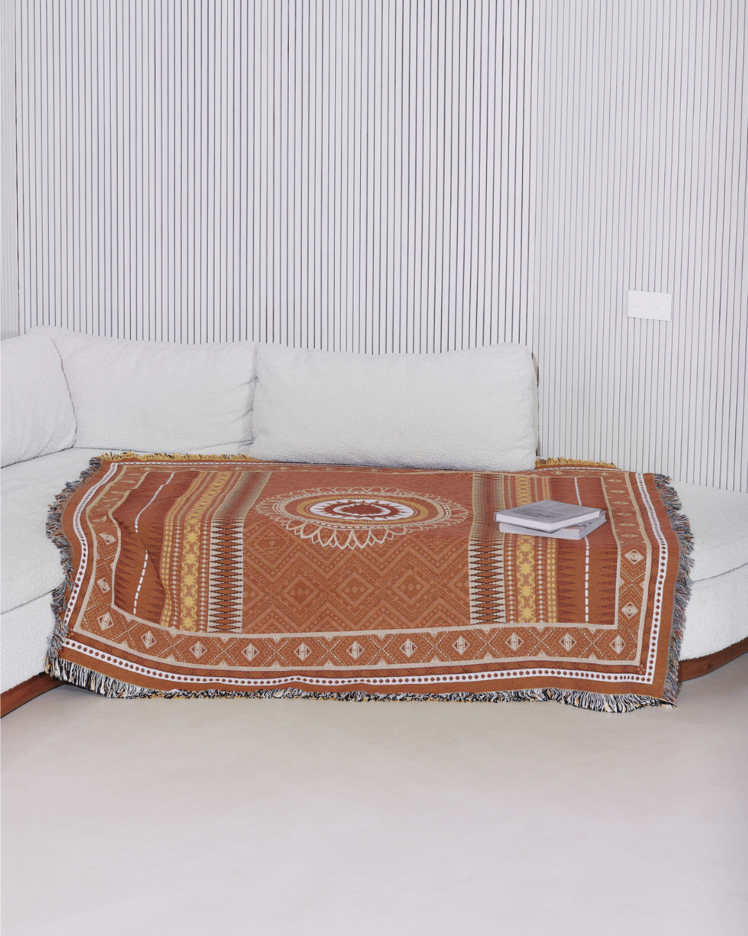 Henna throw - NTL