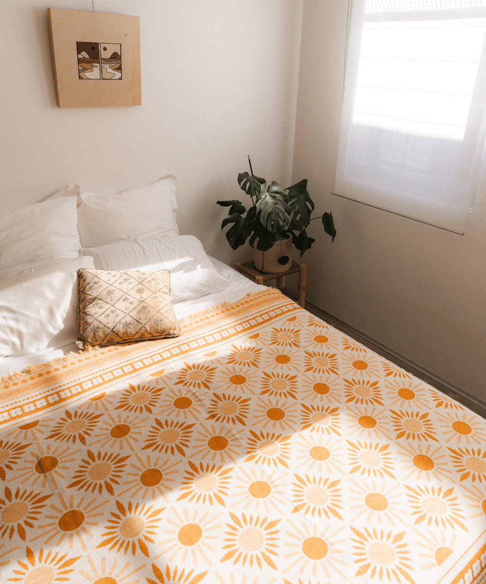 SUNFLOWER THROW