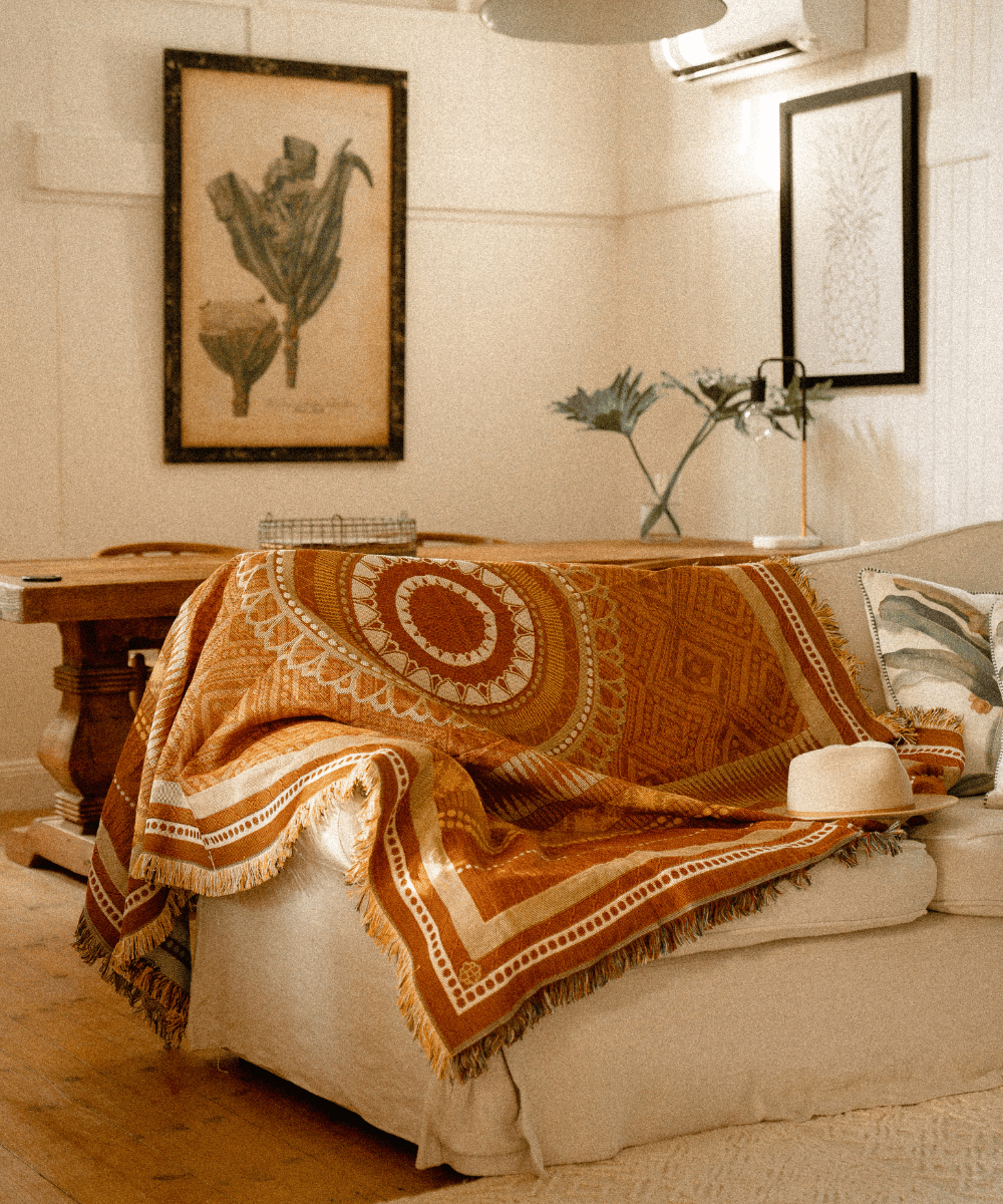 HENNA THROW