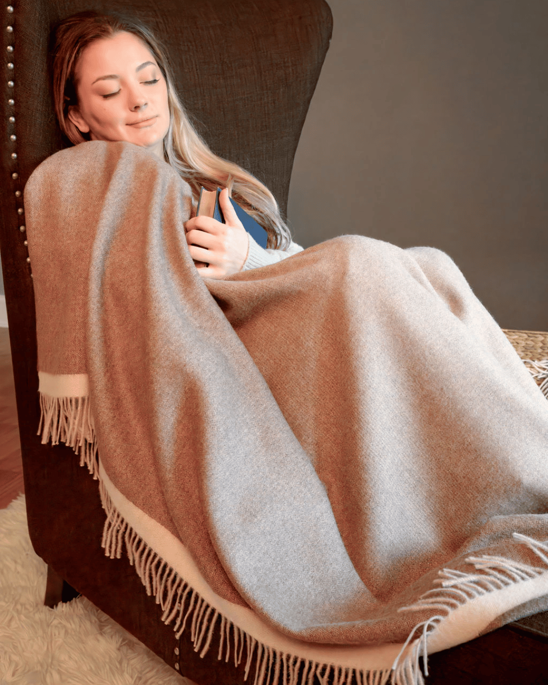 100% Baby Alpaca Wool Undyed Ombre Sand blanket