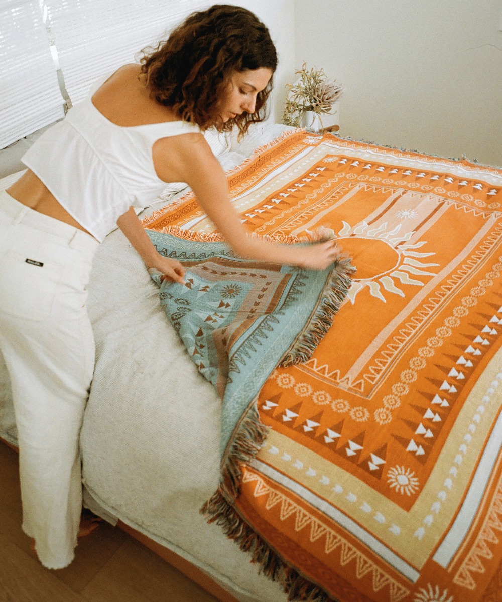 SUNSET THROW
