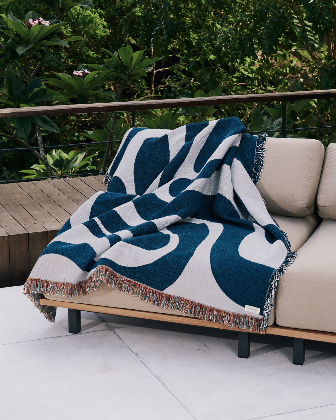 Tide Indigo blanket