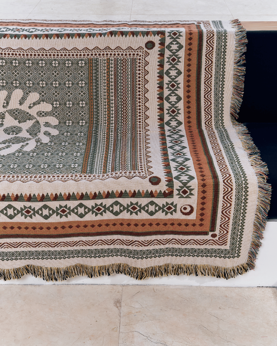 Aura Pasture blanket