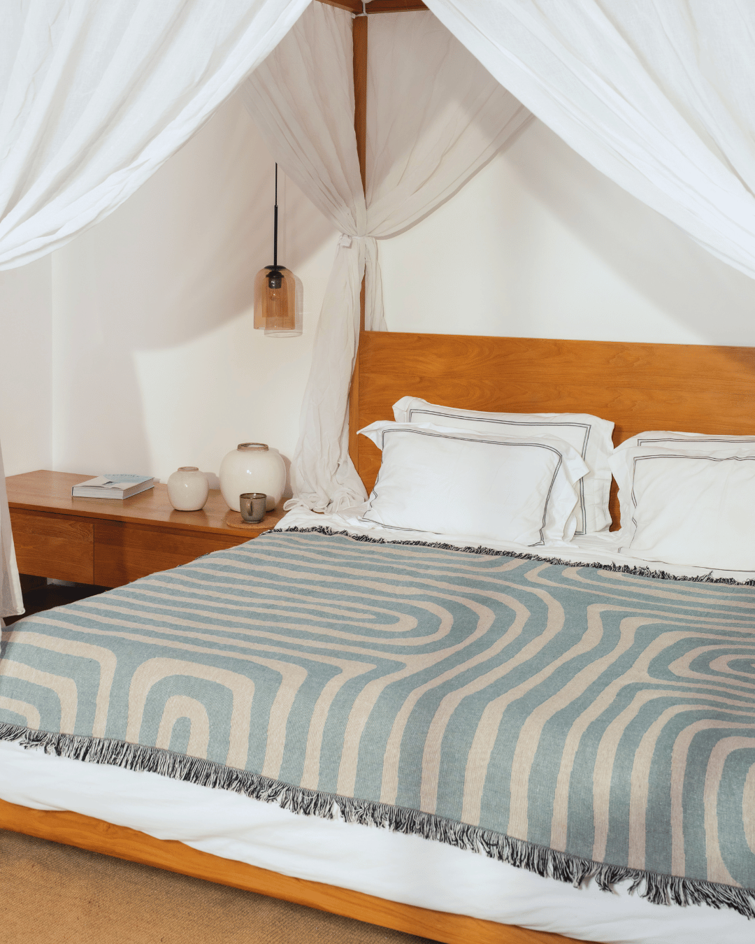 Contour Sky blanket