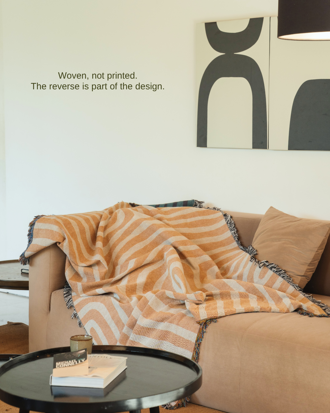 Contour Desert blanket on sofa – woven, not printed