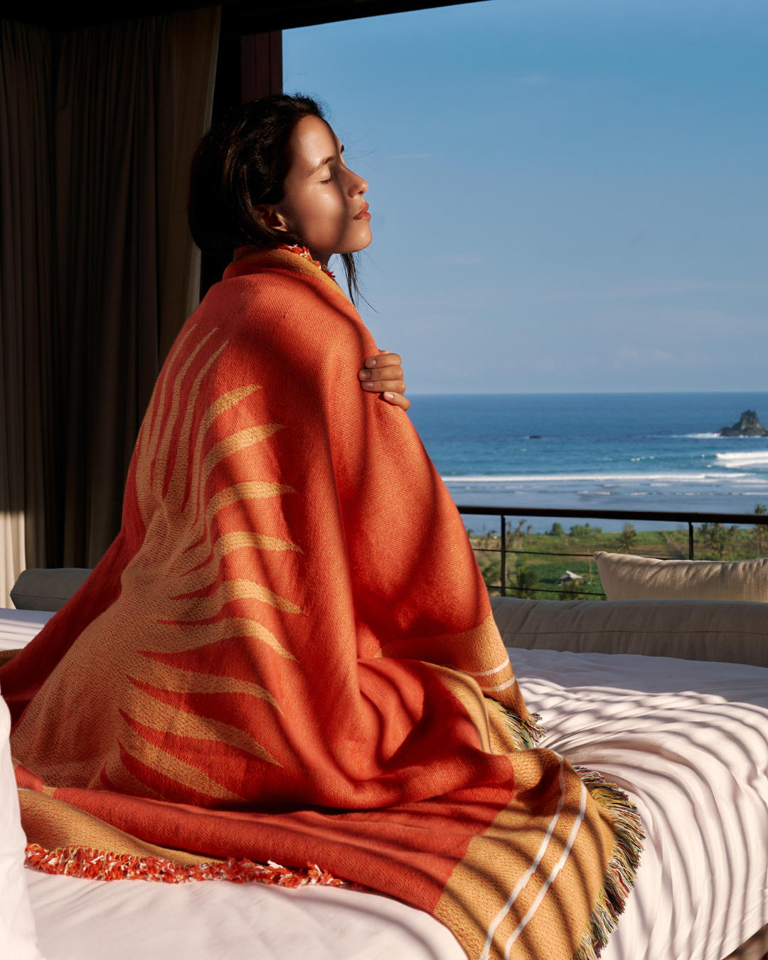 Solar Dawn blanket