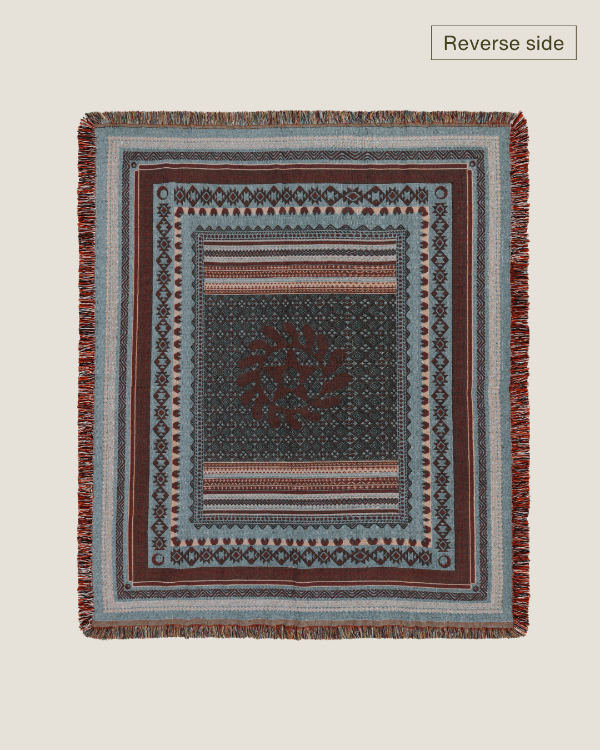 Aura Pasture blanket