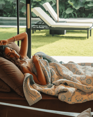 Terra Versatile Quilt Skywash
