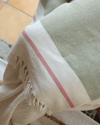 Airweave Herringbone Throw Sage Meadow