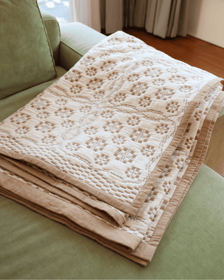 Terra Versatile Quilt Sandstone