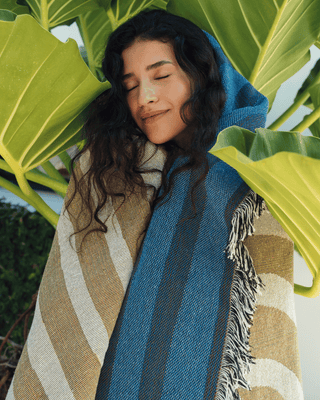 Contour Grove blanket