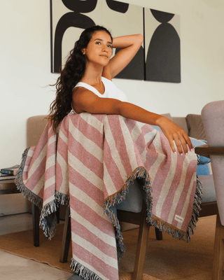 Contour Blush blanket