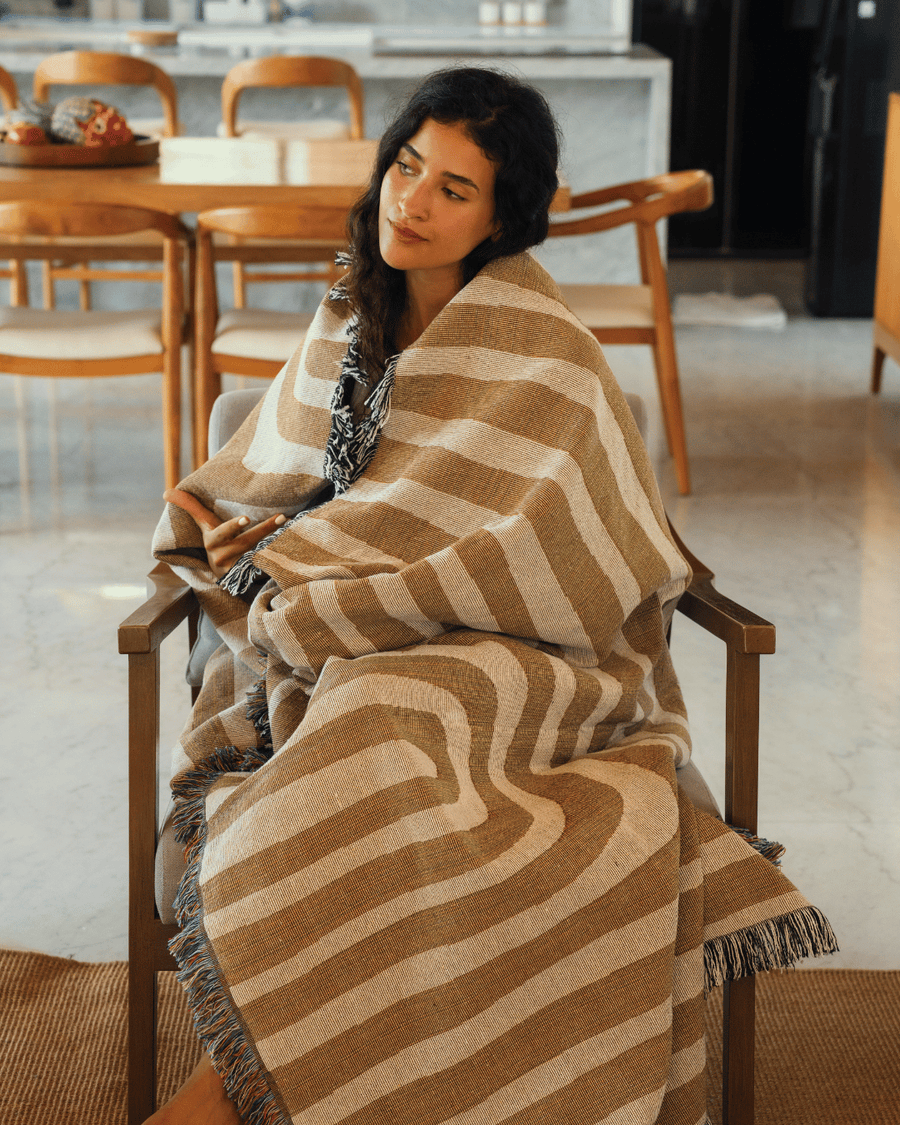 Contour Grove blanket