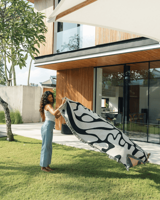 Wildform Onyx blanket
