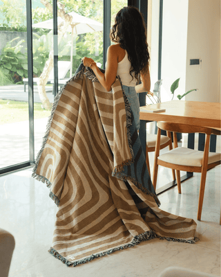 Contour Grove blanket