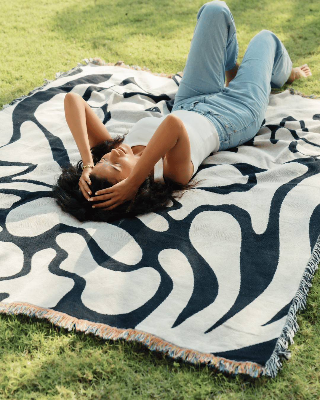 Wildform Onyx blanket