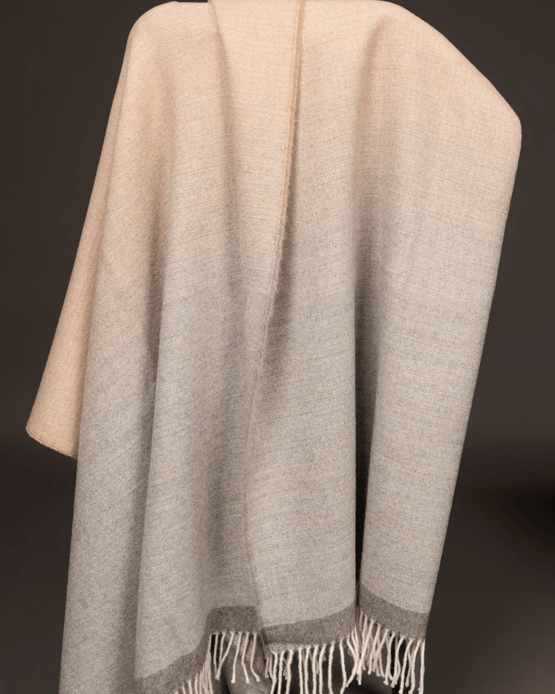100% Baby Alpaca Wool Undyed Ombre Silver Dune blanket