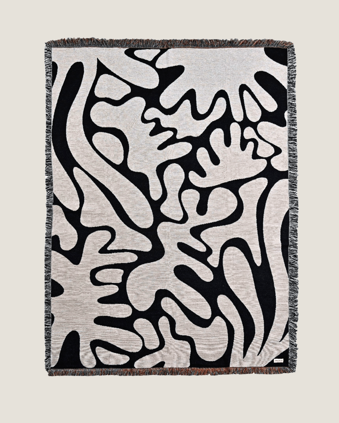 Wildform Onyx blanket
