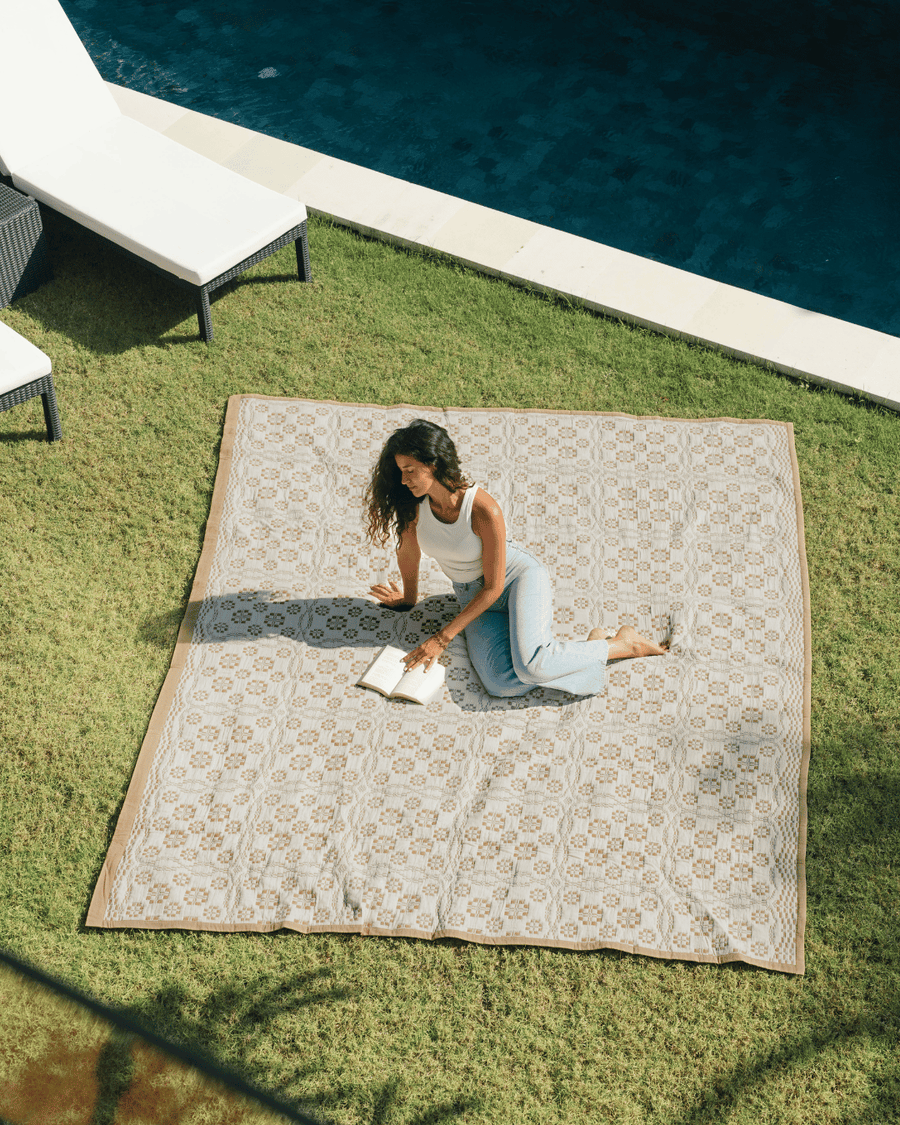 Terra Versatile Quilt Sandstone