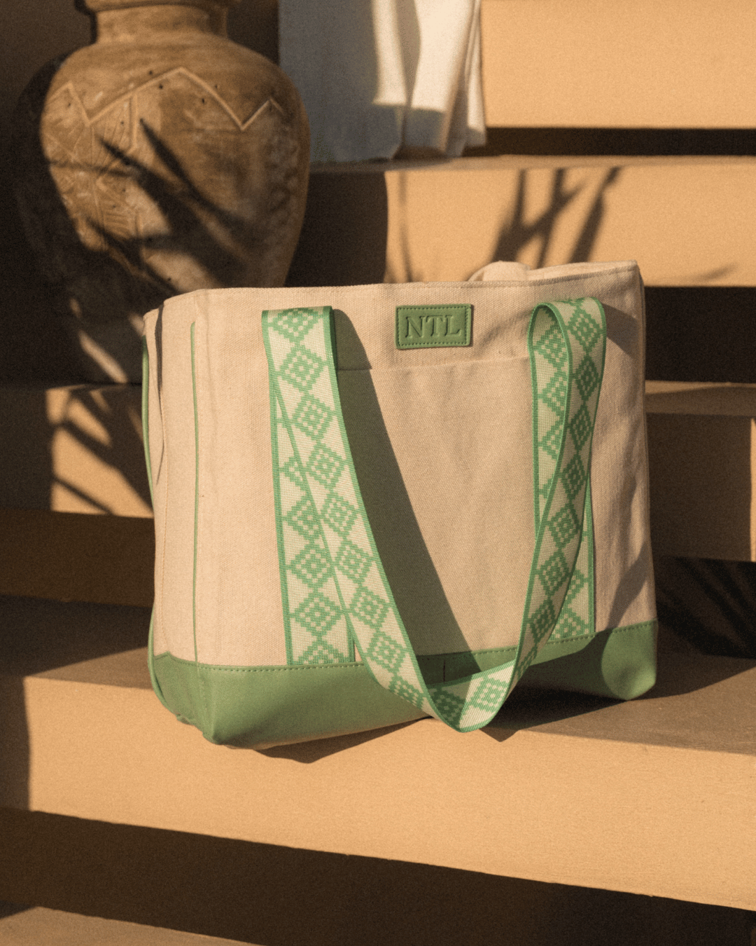 JADE TOTE