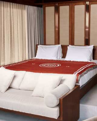 Earth Red blanket