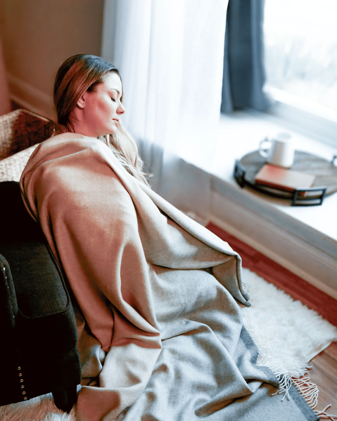 100% Baby Alpaca Wool Undyed Ombre Silver Dune blanket