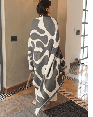 Whisperwind Bamboo Cotton Throw Wildform Onyx