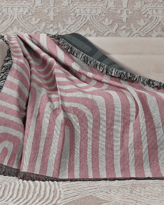 Contour Blush blanket