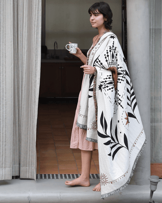 Aeraloom Jacquard Cotton Bamboo Throw Solar Ritual