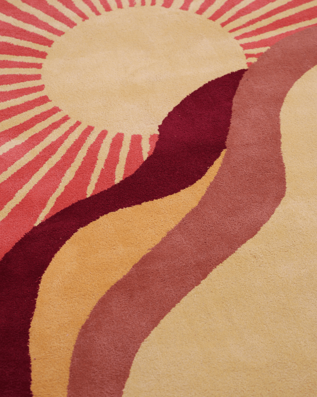 Solara Tufted Rug – Golden Horizon
