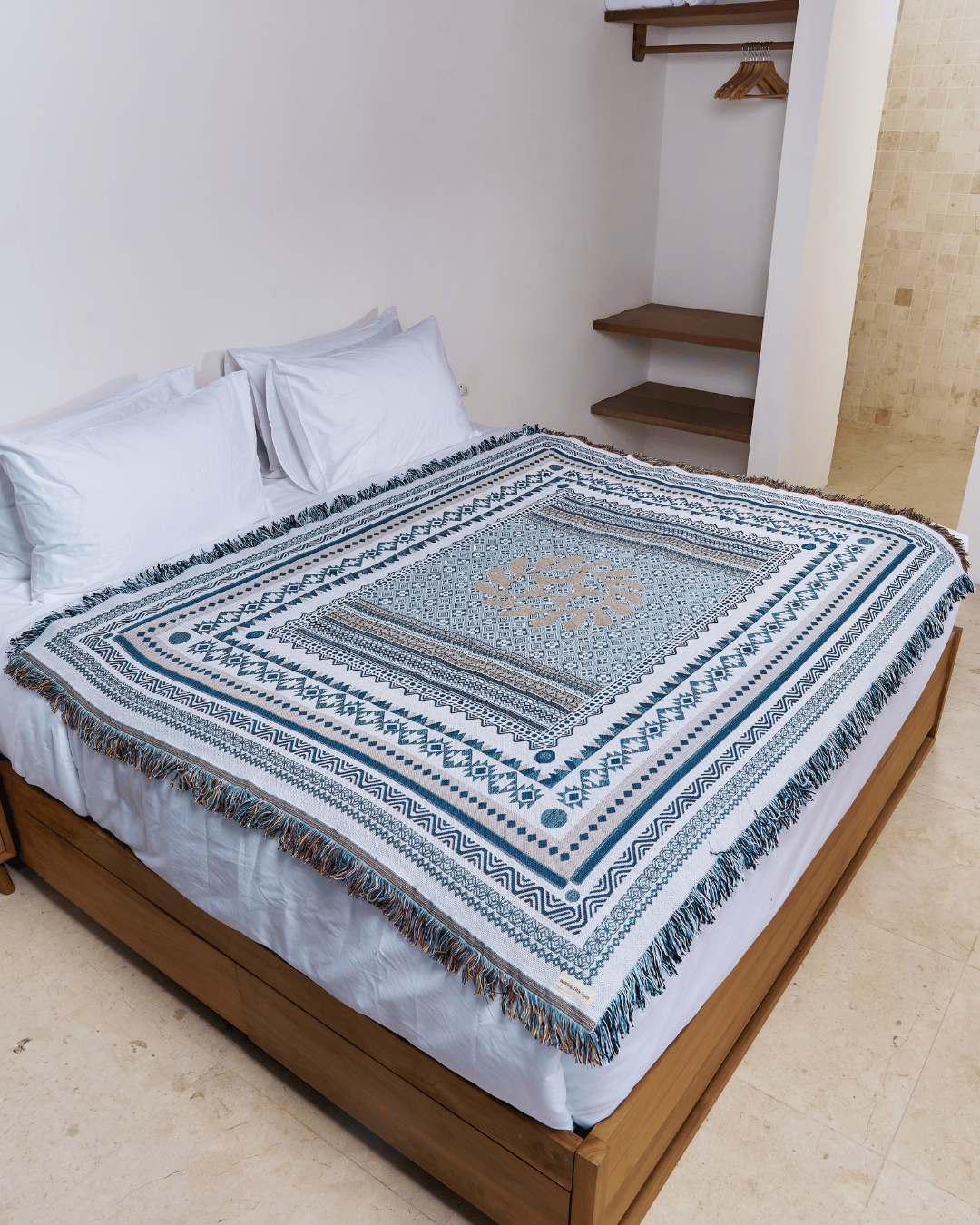 Aura Sky blanket