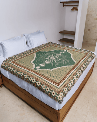 Nyra Sage blanket