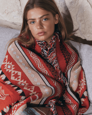 Aura Earth blanket