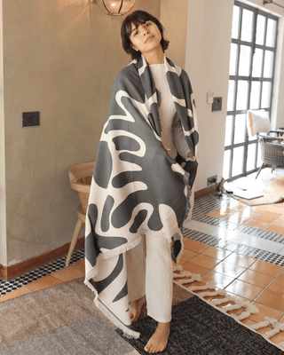 Whisperwind Bamboo Cotton Throw Wildform Onyx