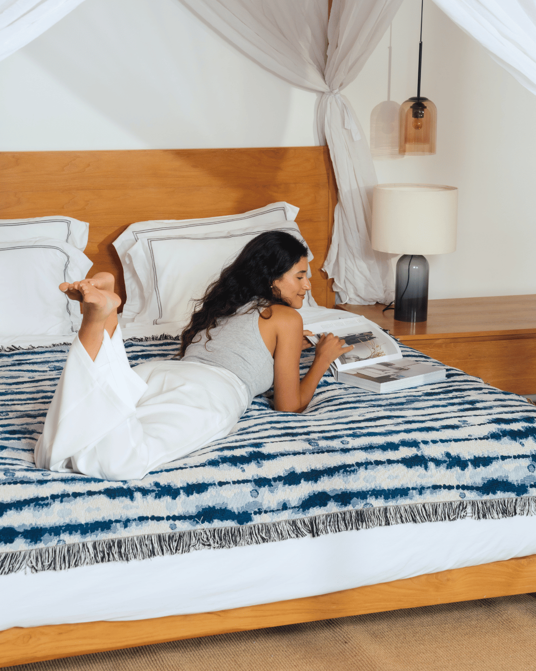 Drift Indigo blanket