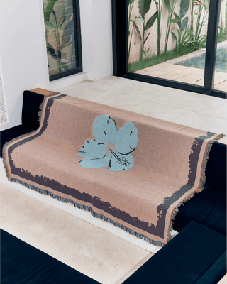 Hibiscus Lagoon blanket