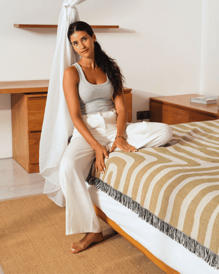 Contour Grove blanket