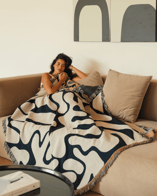 Wildform Onyx blanket