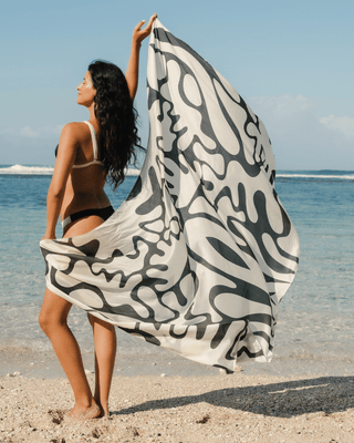 Wildform Onyx Sarong