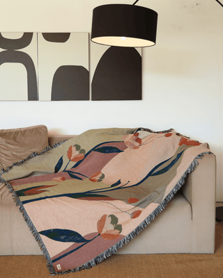 Blushwood Vine blanket