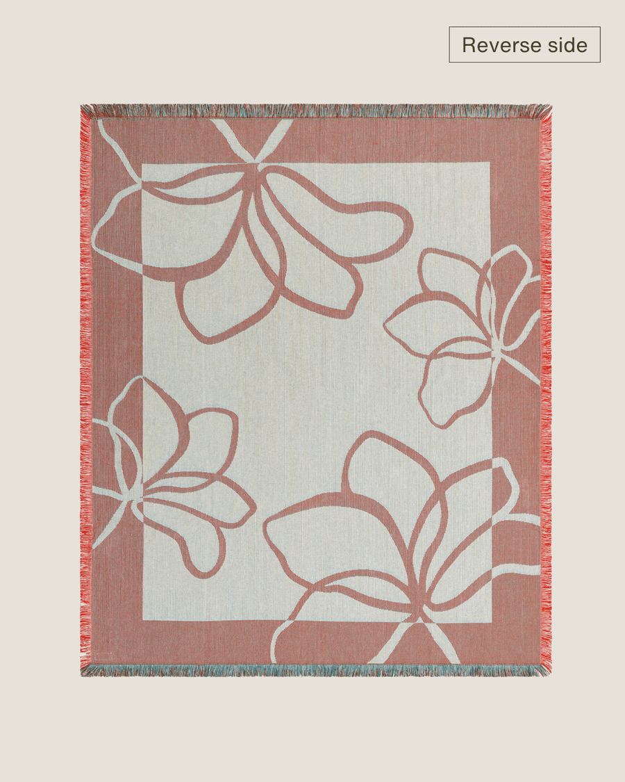 Bloom Red blanket